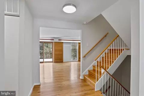 1644 Wainwright Dr, Reston, VA 20190 photo 15