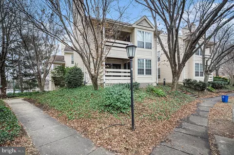 4561 F Interlachen Ct #F, Alexandria, VA 22312