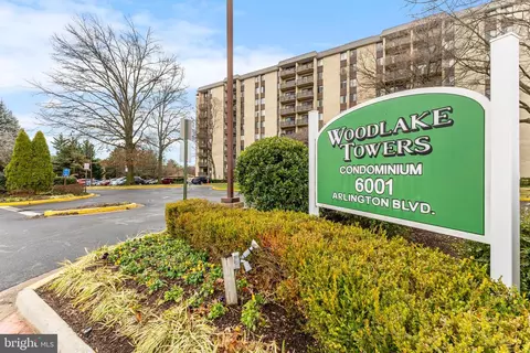 6001 Arlington Blvd #304, Falls Church, VA 22044