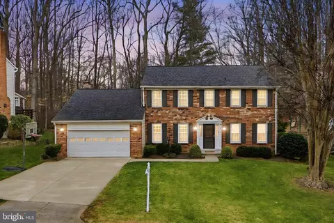 5918 Oakland Park Dr, Burke, VA 22015