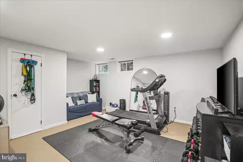 7952 Gambrill Ct, Springfield, VA 22153 photo 27