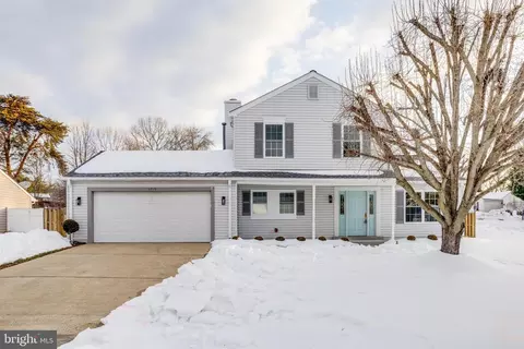 6519 Sara Alyce Ct, Burke, VA 22015