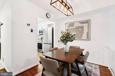 Dining - 5818 Torington Dr #859, Springfield, VA 22152 photo 2 of 4