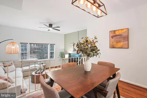 Dining - 5818 Torington Dr #859, Springfield, VA 22152 photo 4 of 4