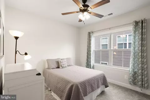 9516 Sanger St, Lorton, VA 22079 photo 25