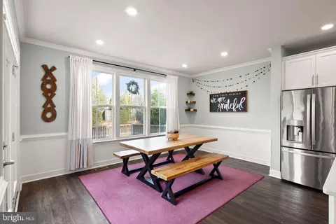 9516 Sanger St, Lorton, VA 22079 photo 12
