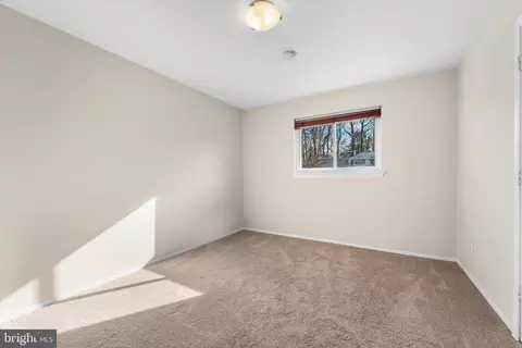 Bedroom - 7415 Gary St, Springfield, VA 22150 photo 3 of 6