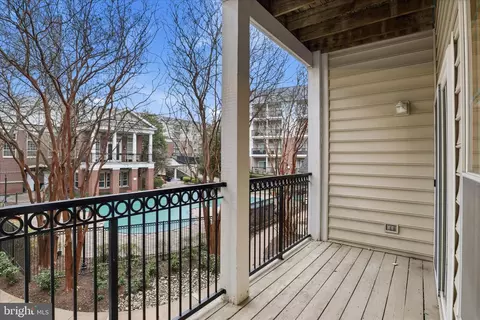 Exterior - 1600 Spring Gate Dr #2204, Mclean, VA 22102 photo 6 of 12