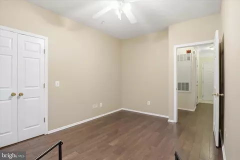 Bedroom - 1600 Spring Gate Dr #2204, Mclean, VA 22102 photo 5 of 7