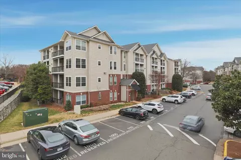 Exterior - 1600 Spring Gate Dr #2204, Mclean, VA 22102 photo 3 of 12