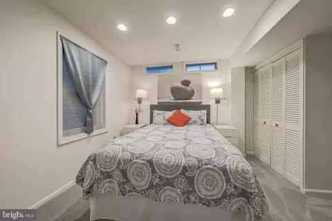 Bedroom - 1839 Baldwin Dr, Mclean, VA 22101 photo 6 of 6