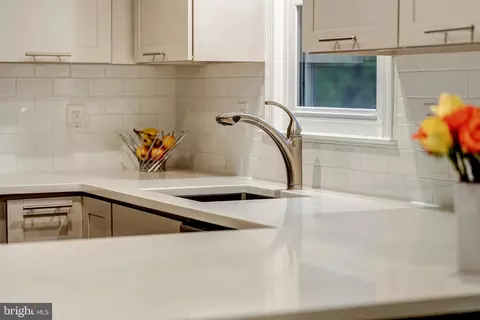 Kitchen - 1839 Baldwin Dr, Mclean, VA 22101 photo 3 of 5