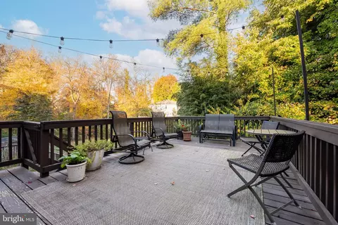 Exterior - 1839 Baldwin Dr, Mclean, VA 22101 photo 6 of 10