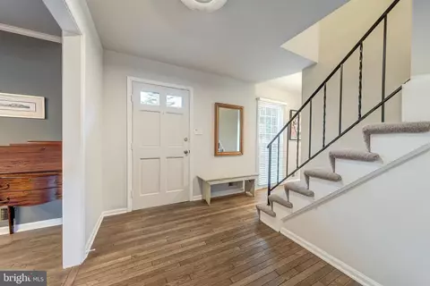 Entry Way - 1839 Baldwin Dr, Mclean, VA 22101 photo 1 of 4