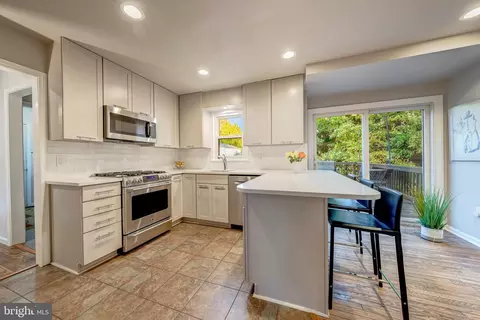 Kitchen - 1839 Baldwin Dr, Mclean, VA 22101 photo 2 of 5