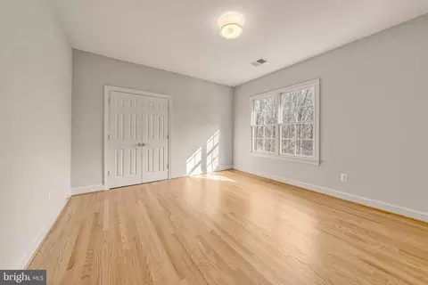Bedroom - 1609 Brookside Rd, Mclean, VA 22101 photo 5 of 5