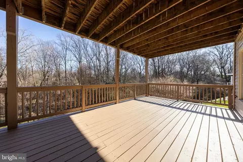Exterior - 1609 Brookside Rd, Mclean, VA 22101 photo 5 of 7