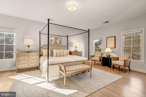 Bedroom - 1609 Brookside Rd, Mclean, VA 22101 photo 1 of 5
