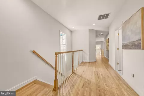 Entry Way - 1609 Brookside Rd, Mclean, VA 22101 photo 5 of 5