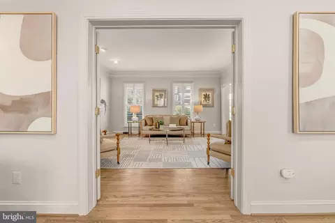 Entry Way - 1609 Brookside Rd, Mclean, VA 22101 photo 2 of 5