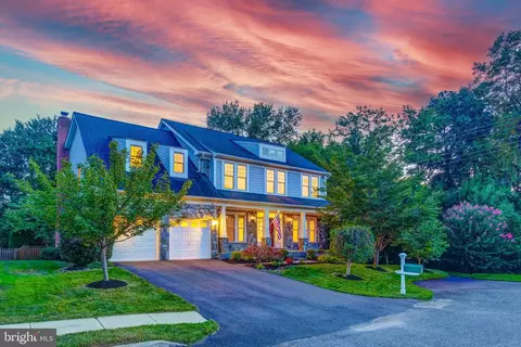 6413 Gayfields Rd, Alexandria, VA 22315