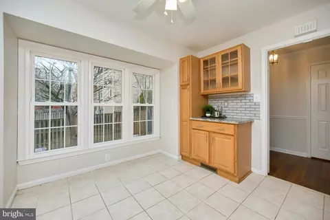 9007 Okeith Ct, Springfield, VA 22152 photo 6