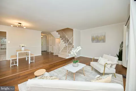 9007 Okeith Ct, Springfield, VA 22152 photo 7