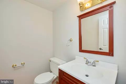 9007 Okeith Ct, Springfield, VA 22152 photo 27