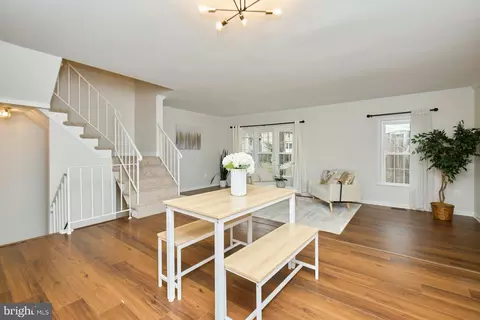9007 Okeith Ct, Springfield, VA 22152 photo 9