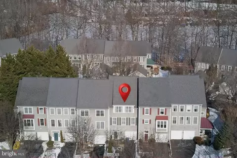 View/Area - 11117 Little Compton Dr, Reston, VA 20191 photo 1 of 5