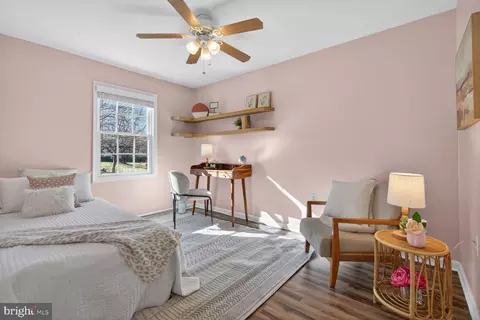 Bedroom - 7207 Evanston Rd, Springfield, VA 22150 photo 15 of 15