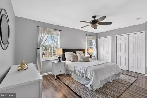 Bedroom - 7207 Evanston Rd, Springfield, VA 22150 photo 4 of 15