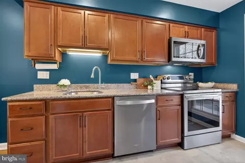 Kitchen - 7207 Evanston Rd, Springfield, VA 22150 photo 1 of 6
