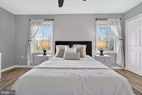 Bedroom - 7207 Evanston Rd, Springfield, VA 22150 photo 3 of 15