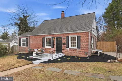 7209 Tyler Ave, Falls Church, VA 22042