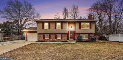 3400 Austin Ct, Alexandria, VA 22310