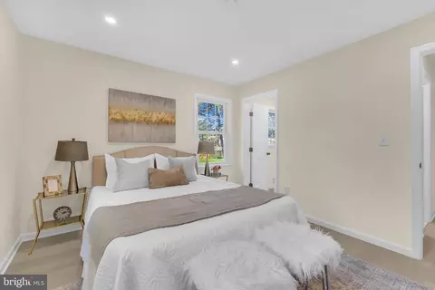 6400 Inwood Dr, Springfield, VA 22150 photo 17