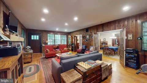 Other - 7108 Larrlyn Dr, Springfield, VA 22151 photo 6 of 10