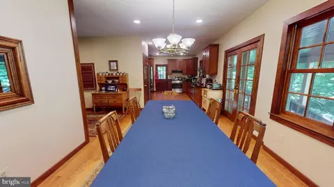 Dining - 7108 Larrlyn Dr, Springfield, VA 22151 photo 3 of 4