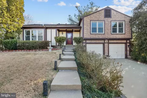 5515 Buggy Whip Dr, Centreville, VA 20120