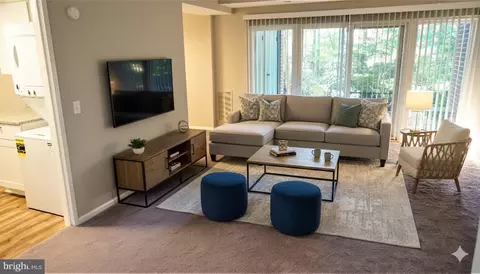 11818 Breton Ct #1A, Reston, VA 20191