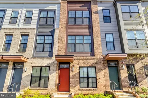 7348 Blade Dr, Falls Church, VA 22042