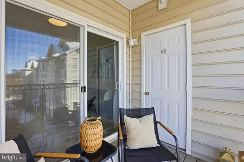 Exterior - 1580 Spring Gate Dr #4406, Mclean, VA 22102 photo 4 of 10