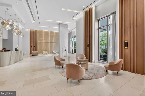 7887 Jones Branch Dr #404, Mclean, VA 22102
