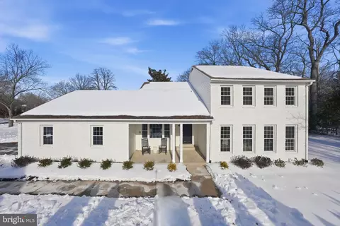 9416 Mount Vernon Cir, Alexandria, VA 22309