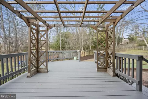 8104 Viola St, Springfield, VA 22152 photo 20