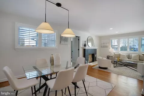 Dining - 6726 Bostwick Dr, Springfield, VA 22151 photo 1 of 4