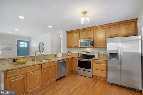 Kitchen - 6726 Bostwick Dr, Springfield, VA 22151 photo 2 of 3