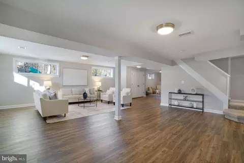 Living - 6726 Bostwick Dr, Springfield, VA 22151 photo 2 of 2