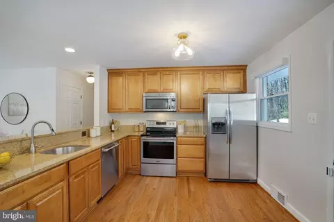 Kitchen - 6726 Bostwick Dr, Springfield, VA 22151 photo 1 of 3